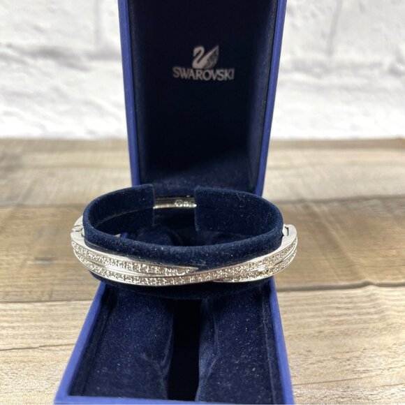 Retired Swarovski Edith Rhodium Plated Crystal Twist Bangle Bracelet In Box VTG - Picture 5 of 13
